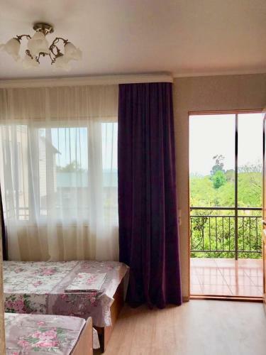 Hostal Gostevoy Dom Rolan