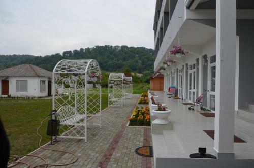 San-lora Hotel