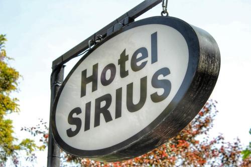 Hostal Guest House Sirius
