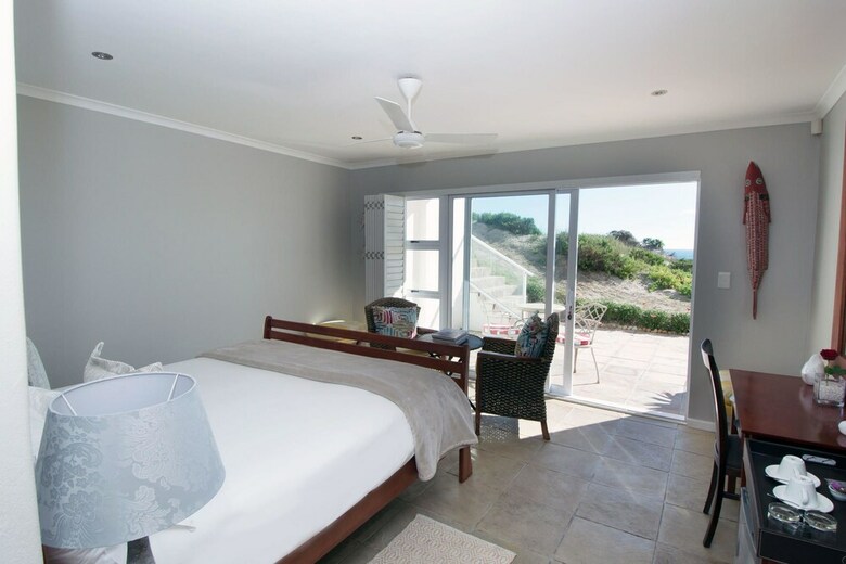 Hostal Oystercatcher Lodge
