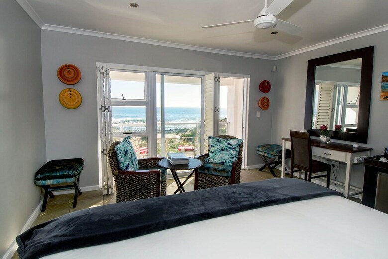 Hostal Oystercatcher Lodge