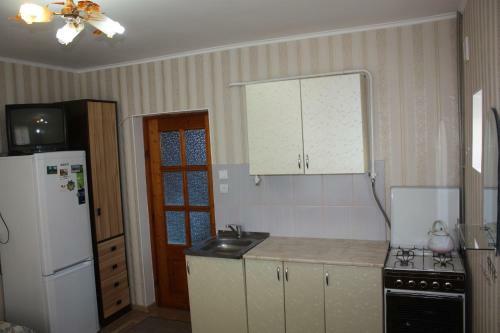 Apartment On Pereulok Yanovskogo 2