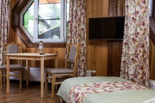 Hotel Urochische Aktra