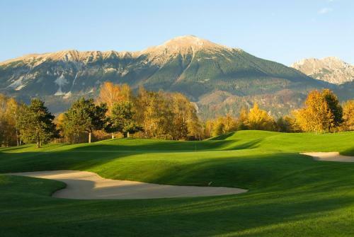 Hotel King's And Lake's House Golf Course Royal Bled