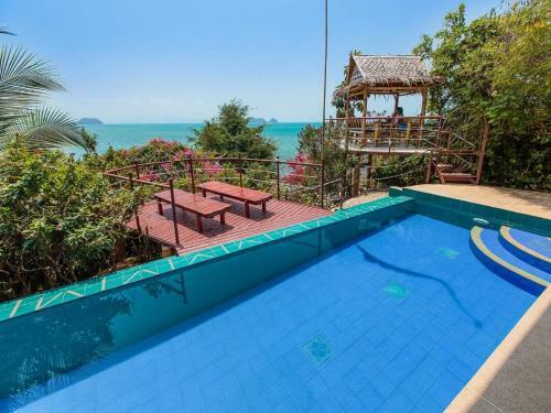 Lotus Paradise Villa