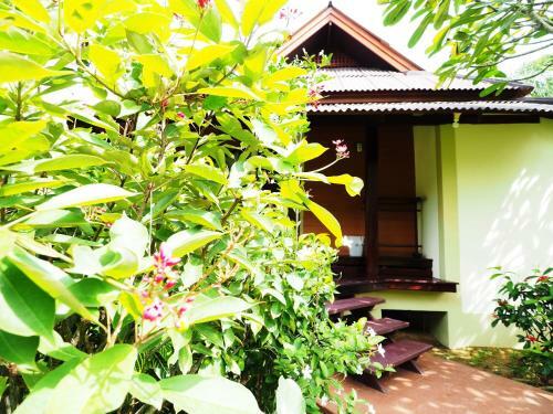 Hotel Baan Pun Sook Resort