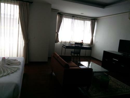 Hotel The Park 304 Executive Serviced Apartment