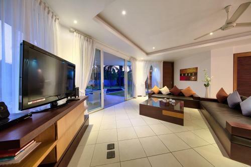 Lipa Talay Neung - 3 Bedroom Beach Side Villa