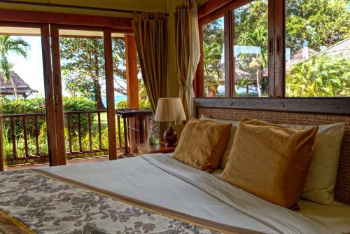 Hotel Anahata Resort (old The Lipa Lovely)
