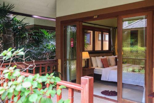 Hotel Anahata Resort (old The Lipa Lovely)