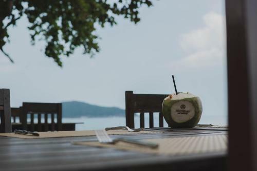 Hotel Anahata Resort (old The Lipa Lovely)
