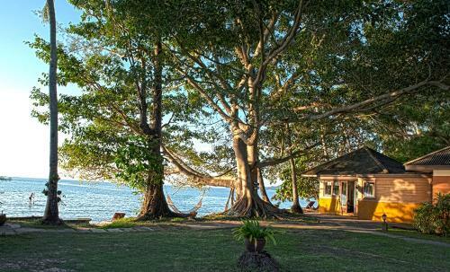 Hotel Anahata Resort (old The Lipa Lovely)