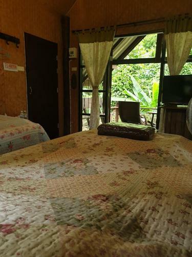 Hotel Chiang Dao Hut Resort