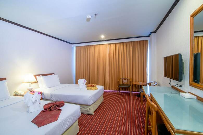 Alexander Hotel