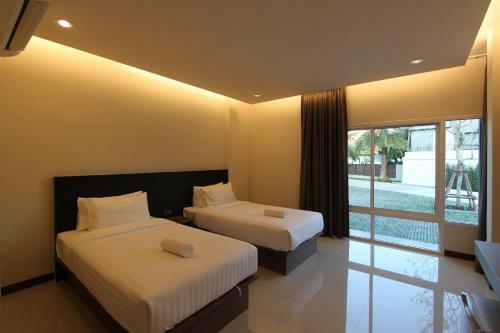 Hotel At Muang Ploy Resort
