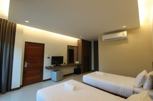Hotel At Muang Ploy Resort