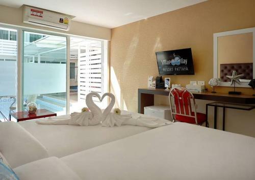 Hotel Villa Pool Lay