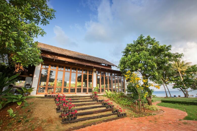 Hotel Mira Montra Resort Koh Mak
