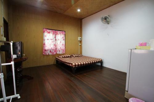 Hostal Chatfah Resort