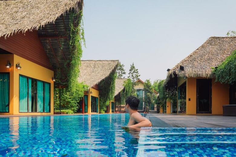 Hotel Khum Damnoen Resort