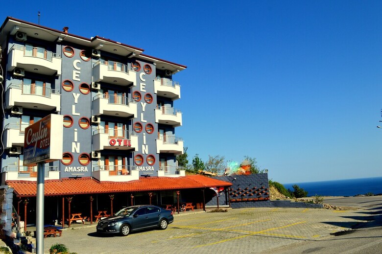 Hostal Amasra Ceylin Bed & Breakfast