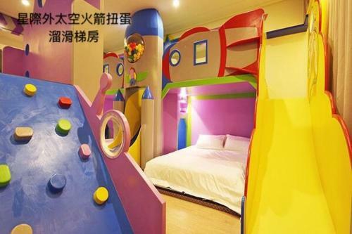 Fun Holiday Family Hostel
