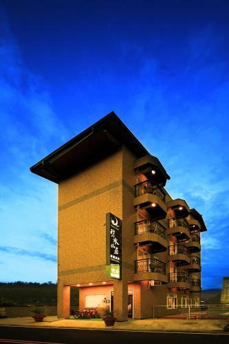 Bed & Breakfast Crystal Jade Chalet