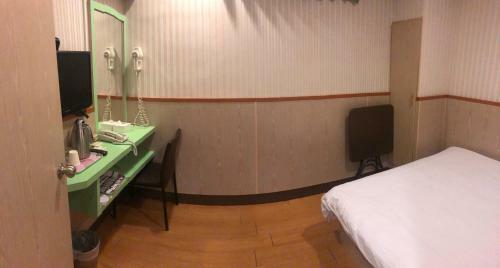 Ying Lun Hotel