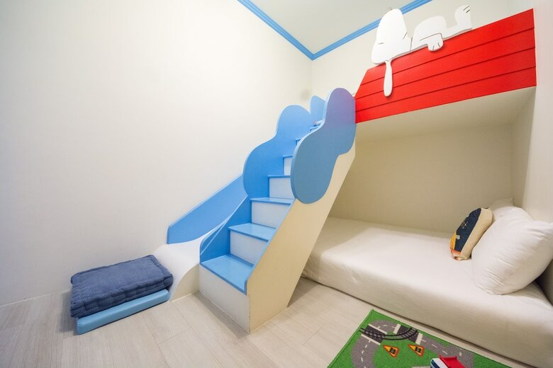 Childlike B&B