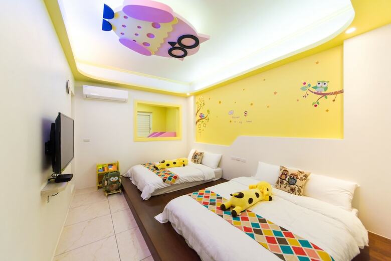 Childlike B&B