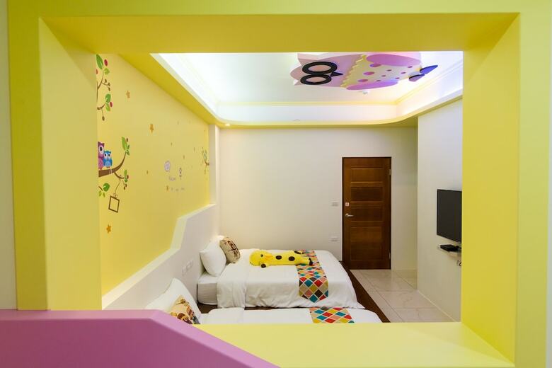 Childlike B&B