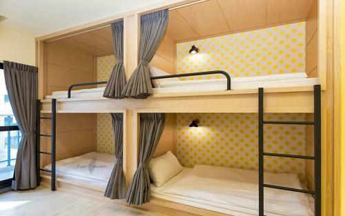 Bed & Breakfast Mini Love