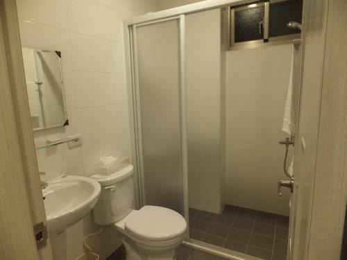 Hostal Ksf B&B