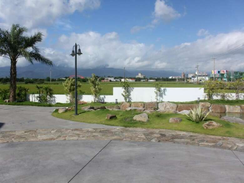 Sunlax B&B
