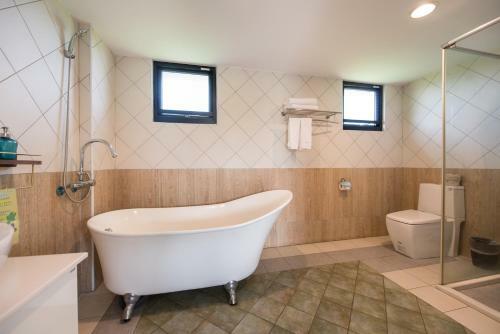 Outline B&B