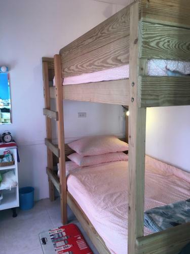 Bed & Breakfast Dave In Douli Homestay