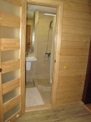 Hostal Cottage Familiya