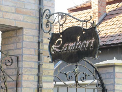 Hotel Family House Lambert