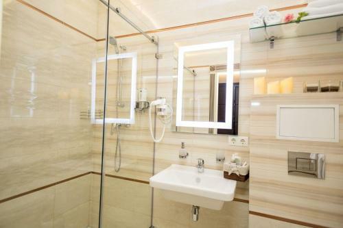 Park Hotel Warshawskiy