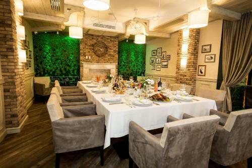 Park Hotel Warshawskiy