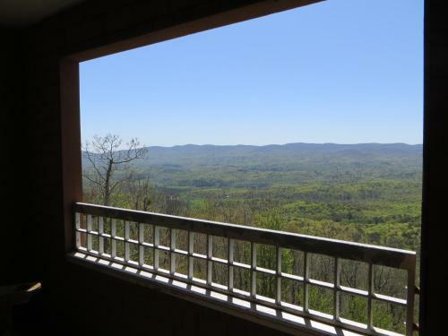 Amicalola Falls State Park And Lodge