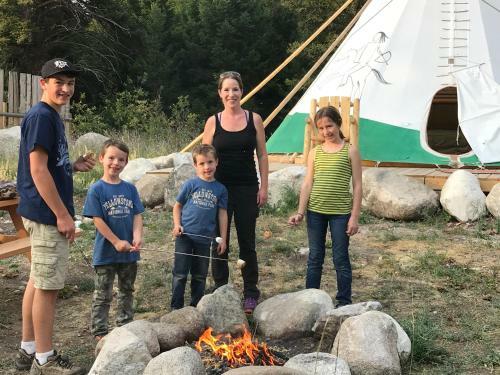 Boulder Creek Lodge