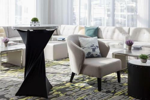 Cambria Hotel Lax