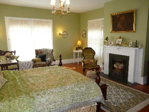 Berkeley House Bed & Breakfast