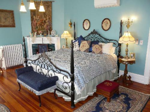 Berkeley House Bed & Breakfast