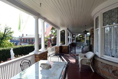 Berkeley House Bed & Breakfast