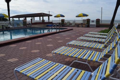 Sails Resort Motel