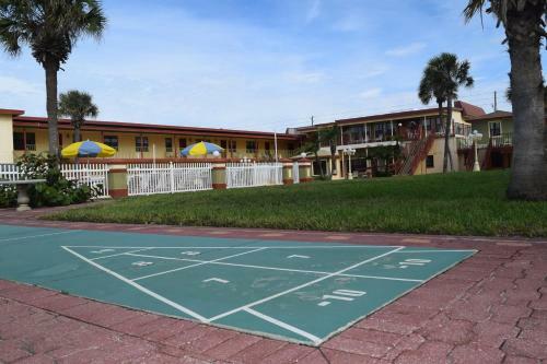 Sails Resort Motel