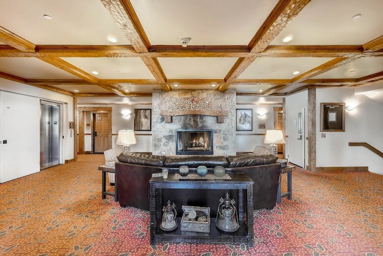 Eagleridge Townhomes 1556