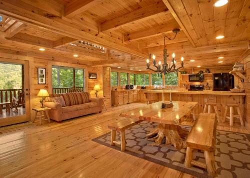 Southern Elegance #70